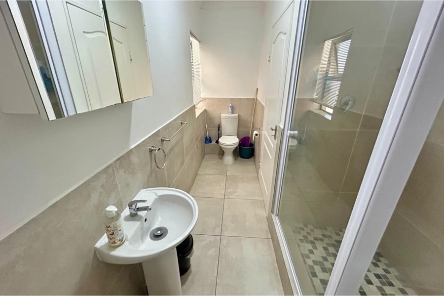 2 Bedroom Property for Sale in Bonnie Brae Western Cape